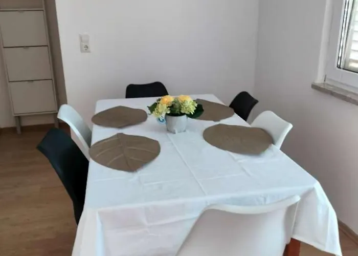 Lipa Апартаменты *